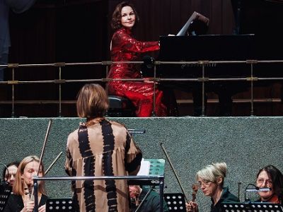 Камерный оркестр приглашает:Астор Пьяццолла и шедевры киномузыки