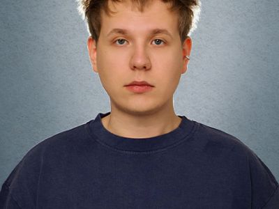 Даниил Ким
