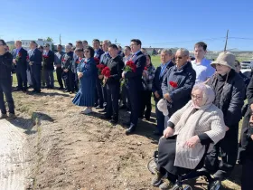 В Якутии почтили память первого президента Михаила Николаева