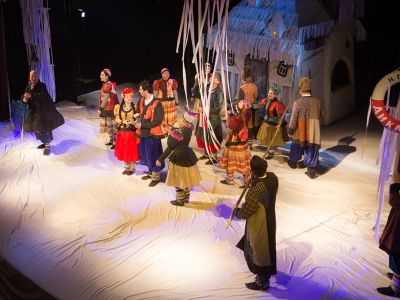 Вечера на хуторе близ Диканьки (Молодёжный театр)