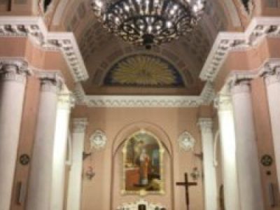 Орган и голос при свечах: Ave Maria и мировые шедевры