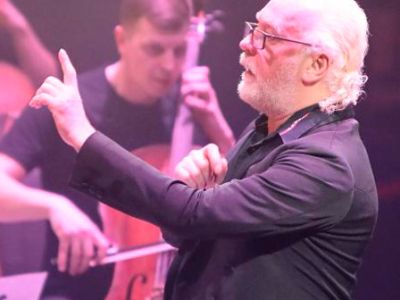 Абсолютный хит