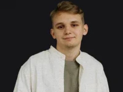 Кирилл Мазур