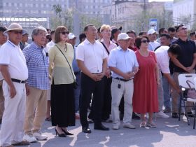 В Якутске провели торжественный митинг в честь 50-летия триумфа на Олимпийских играх