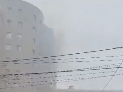 В Якутске пожар вспыхнул в многоквартирном доме