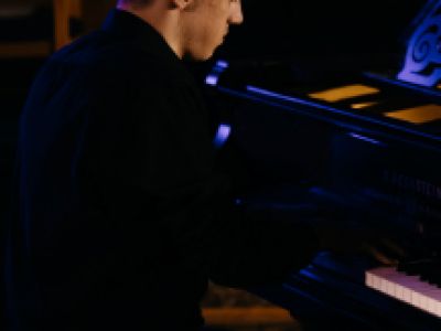 Легенды Британского Рока на рояле