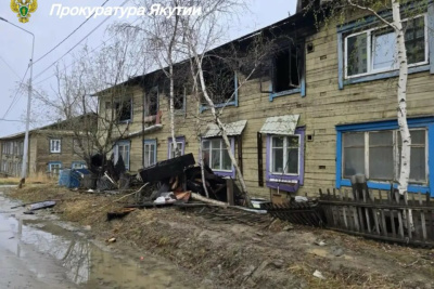 Мужчина погиб, еще один пострадал при пожаре в жилом доме в Якутске / ЯСИА Якутск Якутск Республика Саха (Якутия)