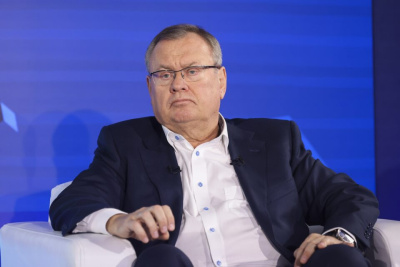 Глава ВТБ дал совет, куда вложить 1 млн рублей / ЯСИА   