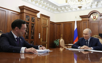 Путин поддержал предложения Якутии по энерготарифам и северному завозу / Дмитрий Осипов   