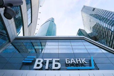 ВТБ заработал 30,2 млрд рублей в апреле / ЯСИА   