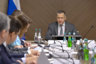 Юрий Трутнев провел совещание по созданию дноуглубительного флота для Севморпути / ЯСИА   