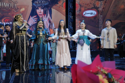 Якутский хомус произвел фурор в Узбекистане: ученики Альбины Дегтяревой впервые выступили в Ташкенте / Нарыйа Пахомова   