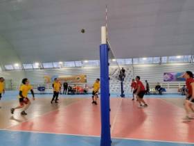 В Алдане состоялись соревнования на «Кубок Деда Мороза» компании «Железные дороги Якутии»