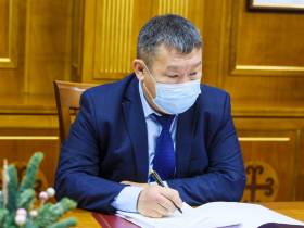 Глава Якутии поставил задачу по обеспечению соблюдения ограничений в местах скопления людей