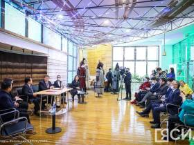 Back in Yakutia. Делегация из Кореи встретилась с министром культуры Якутии