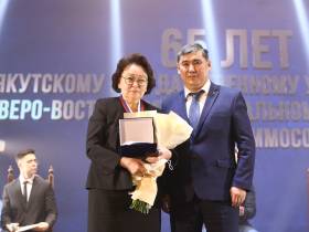 В Якутске отметили 65-летие ЯГУ-СВФУ