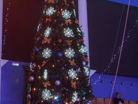 "Вы - завтрашний день республики". Состоялась ежегодная Елка главы Якутии