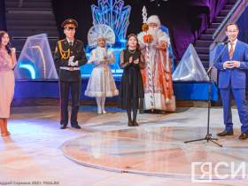 "Вы - завтрашний день республики". Состоялась ежегодная Елка главы Якутии