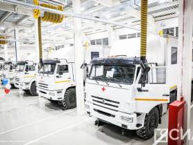 Одиннадцати районам Якутии переданы передвижные медицинские комплексы