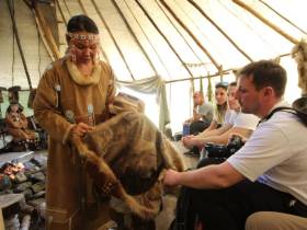 Новый год на дальневосточных гектарах. Участники программы приглашают гостей