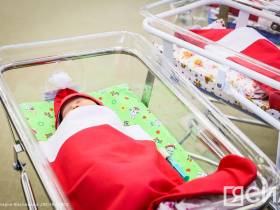 В Якутске выписали первых детей столетия