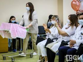 В Якутске выписали первых детей столетия