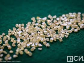 На Якутском предприятии по торговле алмазами презентовали современное оборудование