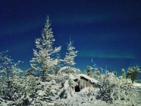 Фотофакт. Северное сияние в якутском селе Оленек