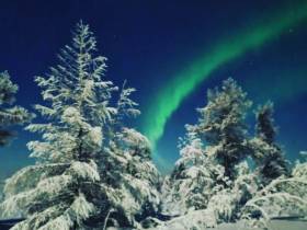 Фотофакт. Северное сияние в якутском селе Оленек