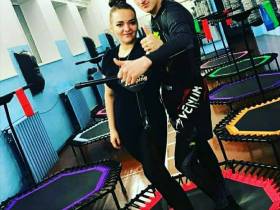 Фитнес на батутах. Молодые якутские предприниматели открыли в Алдане джампинг-клуб