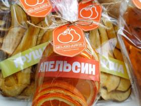 Как две мамы открыли успешный бизнес по производству здоровых снеков в Якутии