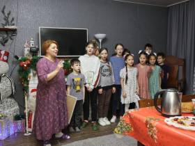 Глава Якутии встретился с многодетной семьей Котогоровых-Фурсо