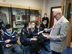 Курсантам рассказали историю становления транспортной полиции Якутии