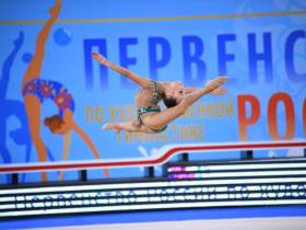 Борьба в финалах и место в сборной. Как якутские гимнастки выступили на первенстве ДФО