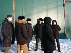 Альберт Семенов провел межведомственное выездное совещание по вопросам деятельности «Якутдорстроя»