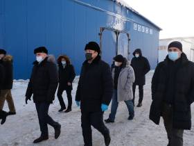 Альберт Семенов провел межведомственное выездное совещание по вопросам деятельности «Якутдорстроя»