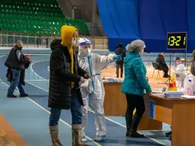 За два дня амбулаторный центр на базе «Триумфа» в Якутске принял более 3800 человек