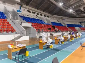 За два дня амбулаторный центр на базе «Триумфа» в Якутске принял более 3800 человек