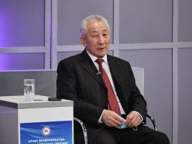 Дмитрий Садовников: Несмотря на трудности, мы держим курс только на развитие