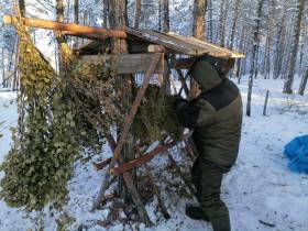 В Якутии общественники начали сезон подкормки лесных обитателей