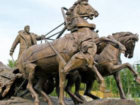 В Якутии идет голосование за лучший памятник республики