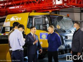 Филиалы ГУП ЖКХ Якутии в районах получили новую спецтехнику