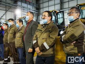 Филиалы ГУП ЖКХ Якутии в районах получили новую спецтехнику