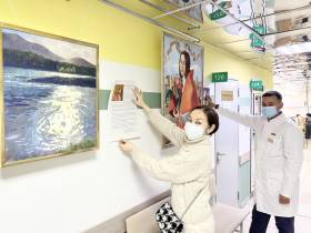 Искусство лечит. В Якутской глазной больнице открылась выставка Миры Аргуновой