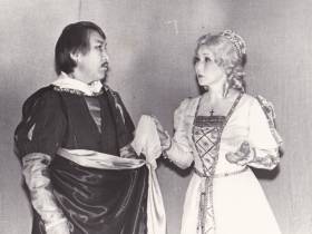 Народной артистке Якутии Валентине Николаевой исполнилось 80 лет