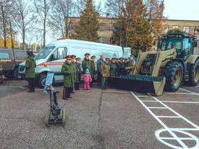 Школьники из Якутии инициировали экспедицию в память о воинах, павших на озере Ильмень