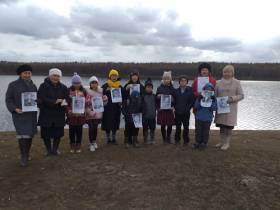 Школьники из Якутии инициировали экспедицию в память о воинах, павших на озере Ильмень