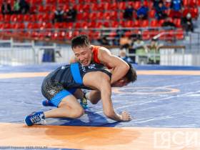 Фоторепортаж: Первый день чемпионата Дальнего Востока по вольной борьбе