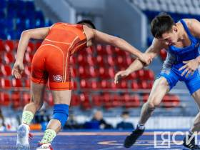 Фоторепортаж: Первый день чемпионата Дальнего Востока по вольной борьбе