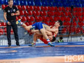 Фоторепортаж: Первый день чемпионата Дальнего Востока по вольной борьбе